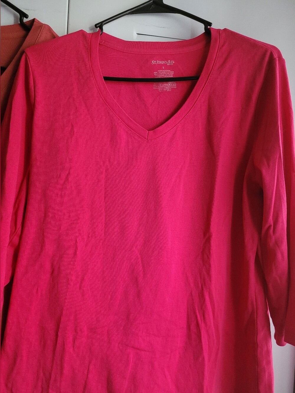 Women's V-Neck 3/4 Sleeve Top - Pink and Rust - Picture 2 of 8